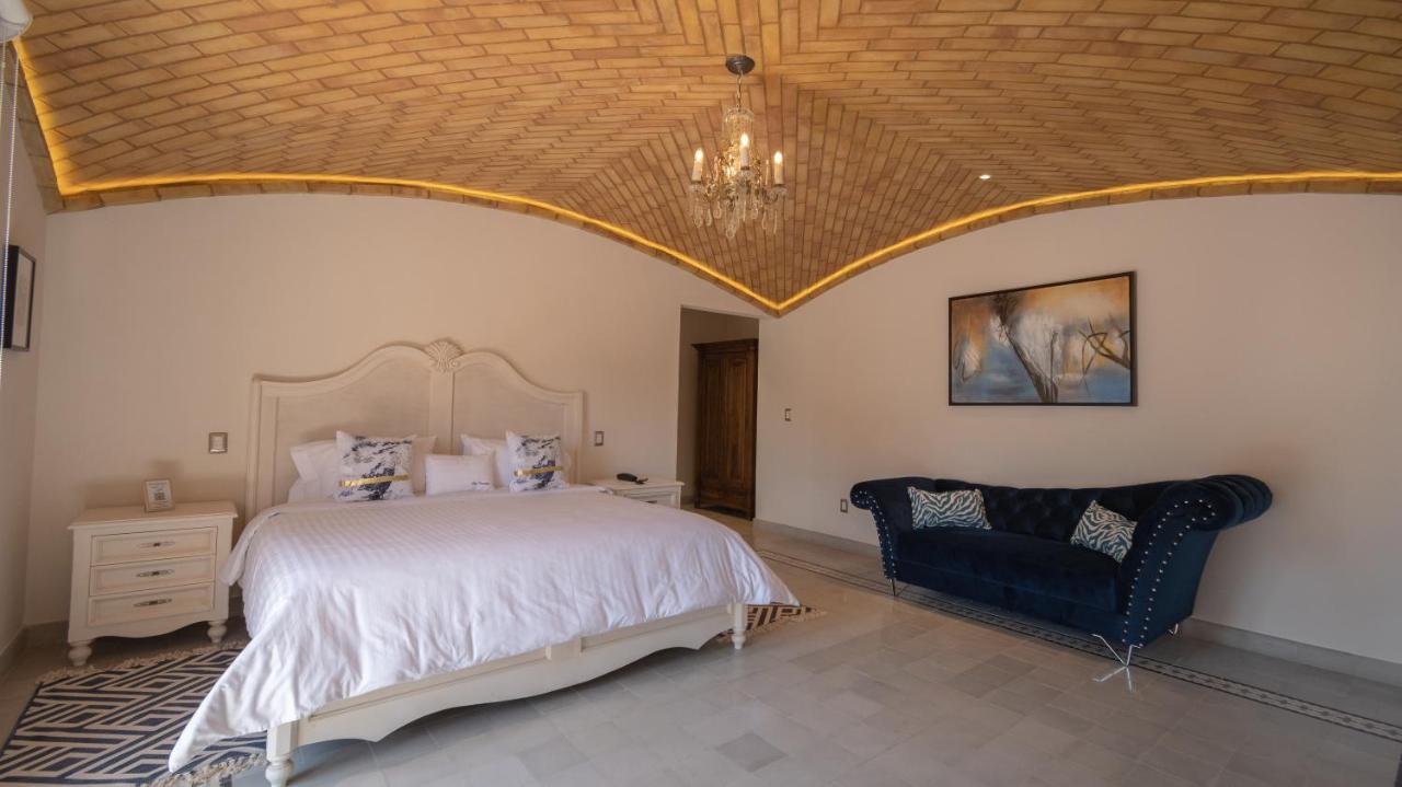 Villa Toscana Valquirico Lofts & Suites Hotel Boutique Santeagueda 외부 사진